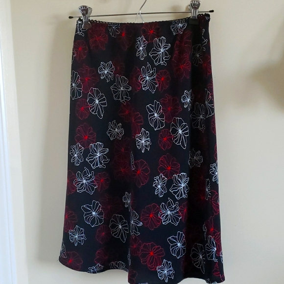 Style & Co petite skirt - Picture 1 of 2